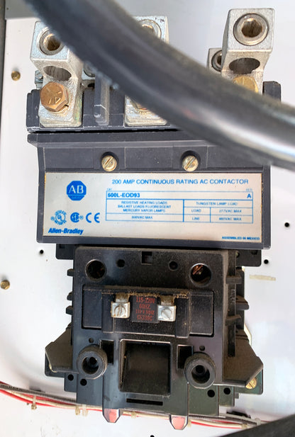 Square D 48 8639 48USA4N A07 Enclosed 250 HP Soft Starter